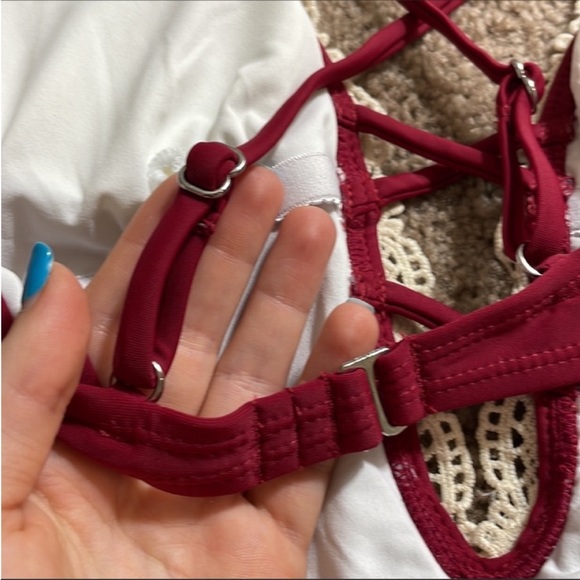 Cupshe Lace Trim Criss Cross Plunge Cutout One Piece Backless Bathing suit - Picture 5 of 7